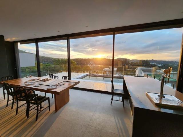 Casa / Sobrado em Condomínio para Venda em Santana de Parnaíba/SP Alphaville 4 Quartos