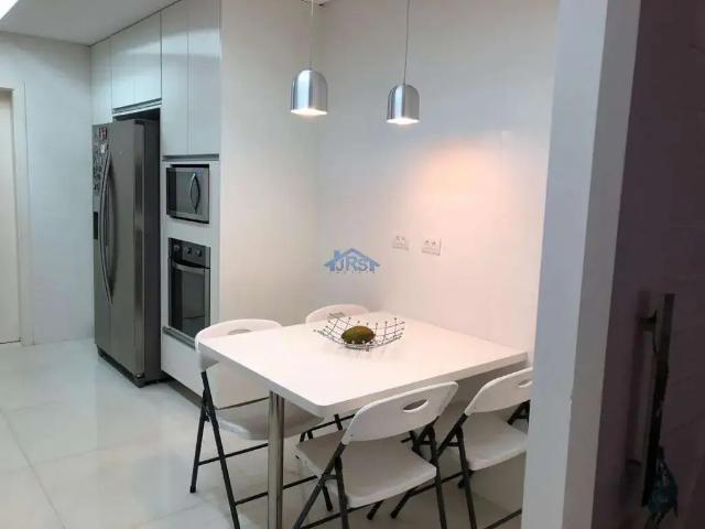 Casa / Sobrado em Condomínio para Venda em Santana de Parnaíba/SP Alphaville 4 Quartos