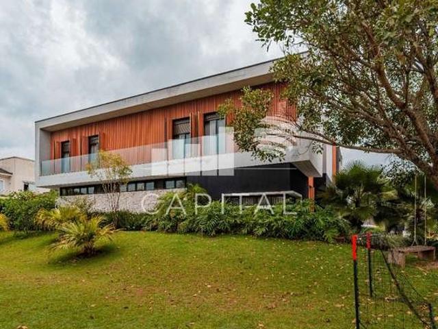 Casa / Sobrado em Condomínio para Venda em Santana de Parnaíba/SP Alphaville 4 Quartos