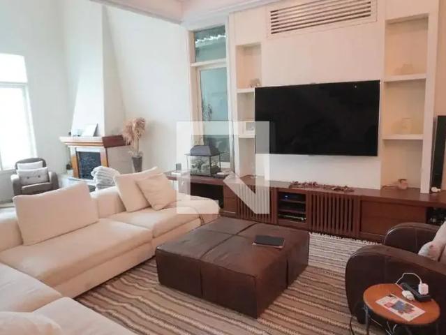 Casa / Sobrado em Condomínio para Venda em Santana de Parnaíba/SP Alphaville 5 Quartos