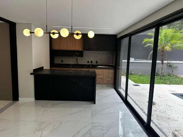 Casa / Sobrado em Condomínio para Venda em Santana de Parnaíba/SP Alphaville 6 Quartos