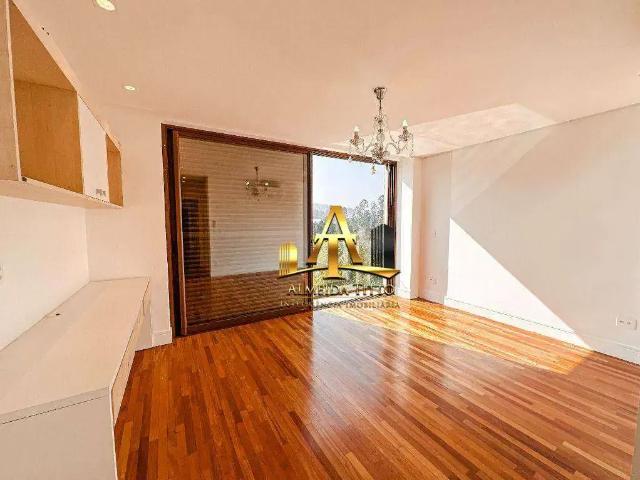 Casa / Sobrado em Condomínio para Venda em Santana de Parnaíba/SP Alphaville 6 Quartos