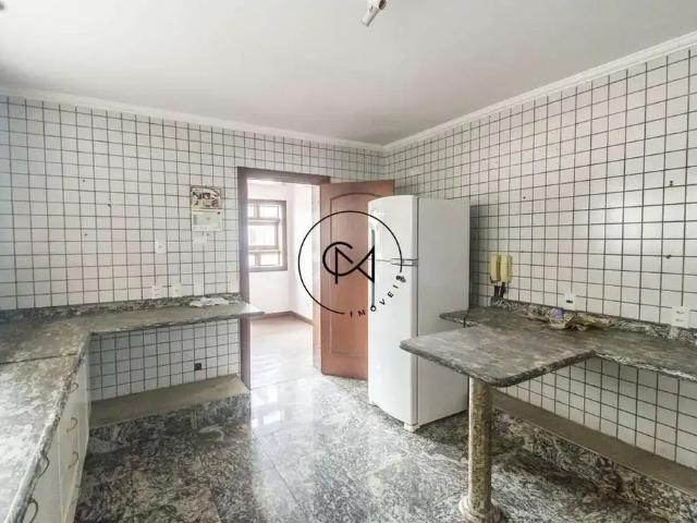 Casa / Sobrado em Condomínio para Venda em Santana de Parnaíba/SP Centro 4 Quartos
