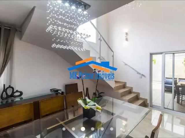 Casa / Sobrado em Condomínio para Venda em Santana de Parnaíba/SP Quintas do Ingaí 3 Quartos