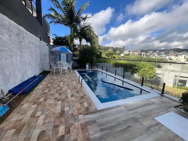 Casa / Sobrado em Condomínio para Venda em Santana de Parnaíba/SP Suru 3 Quartos