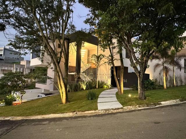 Casa / Sobrado em Condomínio para Venda em Santana de Parnaíba/SP Suru 4 Quartos
