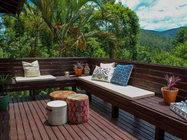 Casa / Sobrado em Condomínio para Venda em Santo Amaro da Imperatriz/SC Pagará 3 Quartos