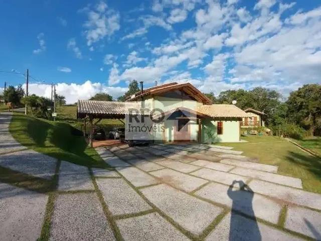 Casa / Sobrado em Condomínio para Venda em Santo Antônio do Pinhal/SP Centro 3 Quartos
