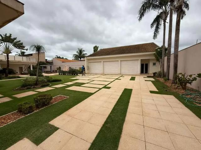 Casa / Sobrado em Condomínio para Venda em Santo Inácio/PR Remanescente 8 Quartos