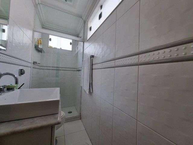 Casa / Sobrado em Condomínio para Venda em Santos/SP Gonzaga 3 Quartos