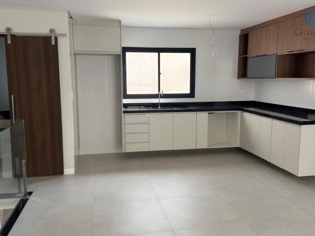 Casa / Sobrado em Condomínio para Venda em Santos/SP Ponta da Praia 2 Quartos
