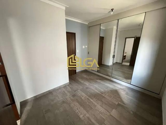 Casa / Sobrado em Condomínio para Venda em Santos/SP Ponta da Praia 2 Quartos