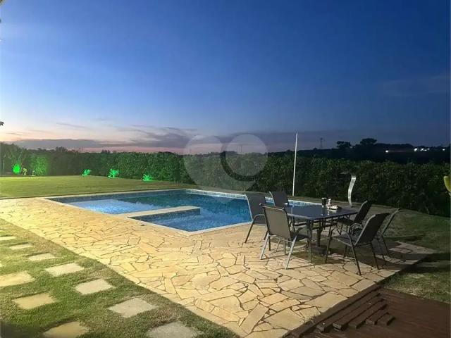 Casa / Sobrado em Condomínio para Venda em Sarapuí/SP Loteamento de Chácaras Arumã 3 Quartos