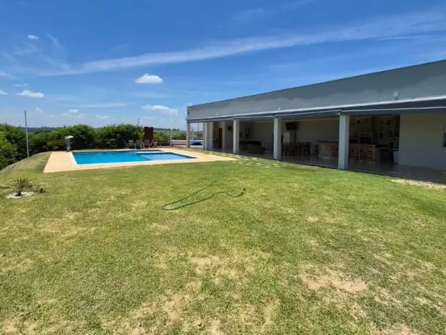 Casa / Sobrado em Condomínio para Venda em Sarapuí/SP Loteamento Arumã 3 Quartos