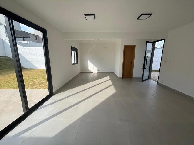 Casa / Sobrado em Condomínio para Venda em Senador Canedo/GO Jardins Berlim 2 Quartos