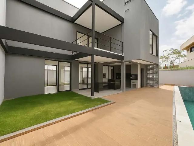 Casa / Sobrado em Condomínio para Venda em Senador Canedo/GO Jardins Bolonha 3 Quartos
