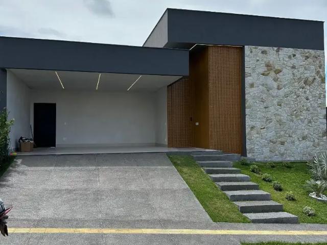 Casa / Sobrado em Condomínio para Venda em Senador Canedo/GO Jardins Bolonha