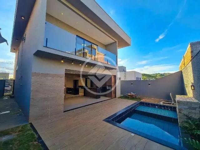 Casa / Sobrado em Condomínio para Venda em Senador Canedo/GO Jardins Capri 4 Quartos