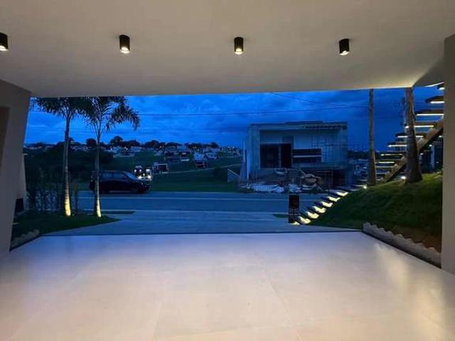 Casa / Sobrado em Condomínio para Venda em Senador Canedo/GO Jardins Nápoles 4 Quartos