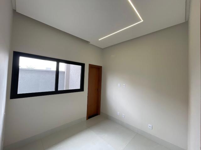 Casa / Sobrado em Condomínio para Venda em Senador Canedo/GO Jardins Parma 3 Quartos