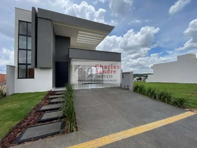 Casa / Sobrado em Condomínio para Venda em Senador Canedo/GO Jardins Parma 3 Quartos