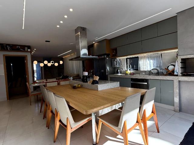 Casa / Sobrado em Condomínio para Venda em Senador Canedo/GO Jardins Parma 3 Quartos