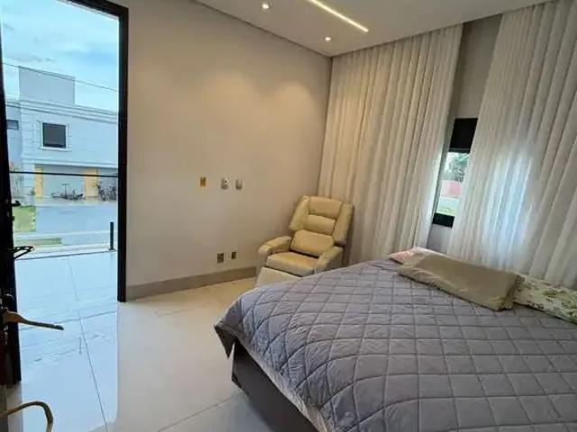 Casa / Sobrado em Condomínio para Venda em Senador Canedo/GO Jardins Porto 4 Quartos