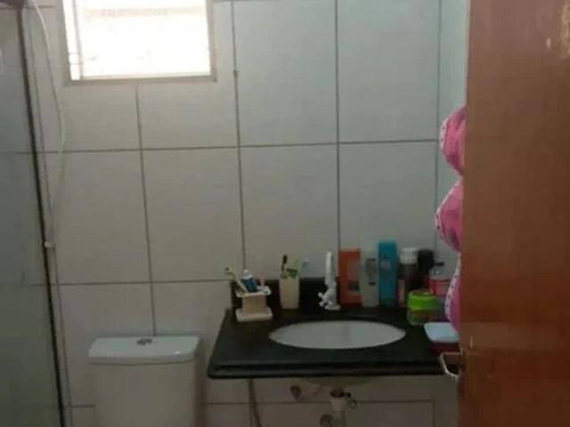 Casa / Sobrado em Condomínio para Venda em Senador Canedo/GO Sítios Vale das Brisas 2 Quartos