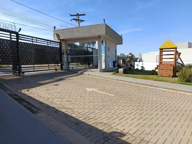 Casa / Sobrado em Condomínio para Venda em Senador Canedo/GO Sítios Vale das Brisas 3 Quartos
