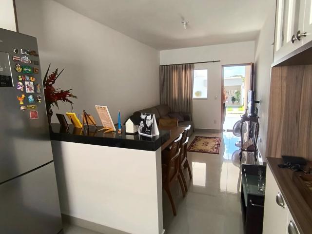 Casa / Sobrado em Condomínio para Venda em Senador Canedo/GO Sítios Vale das Brisas 3 Quartos