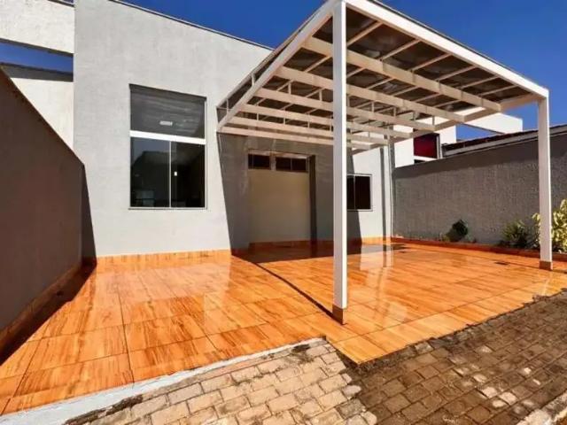 Casa / Sobrado em Condomínio para Venda em Senador Canedo/GO Residencial Anuar Auad 3 Quartos