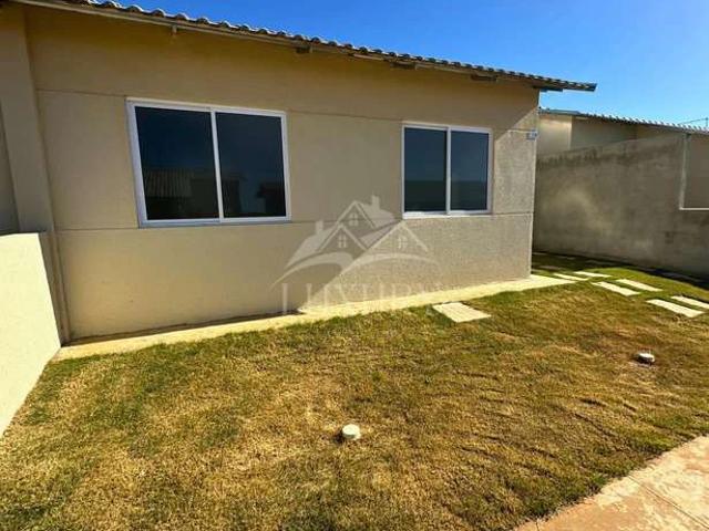 Casa / Sobrado em Condomínio para Venda em Senador Canedo/GO Residencial Recanto das Veredas 3 Quartos