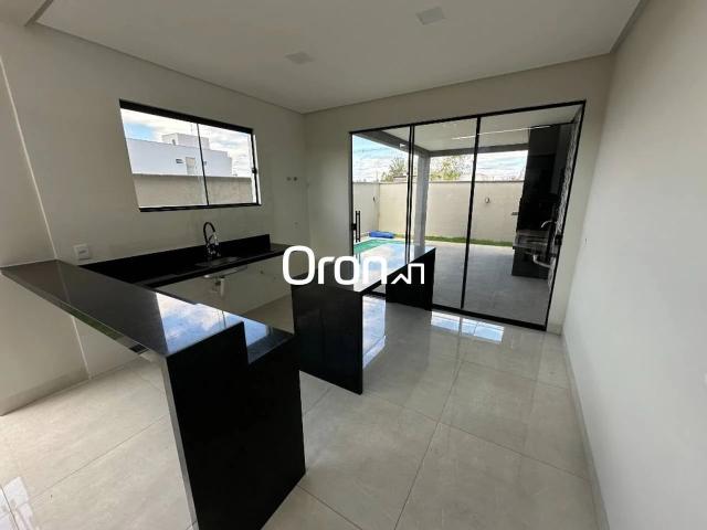 Casa / Sobrado em Condomínio para Venda em Senador Canedo/GO Terras Alpha Residencial 2 3 Quartos