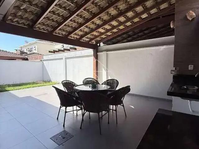 Casa / Sobrado em Condomínio para Venda em Serra/ES Colina de Laranjeiras 4 Quartos