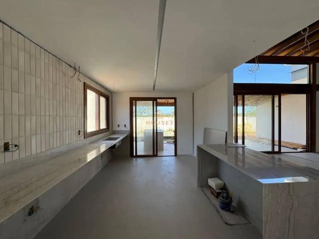 Casa / Sobrado em Condomínio para Venda em Serra/ES Alphaville Jacuhy 4 Quartos