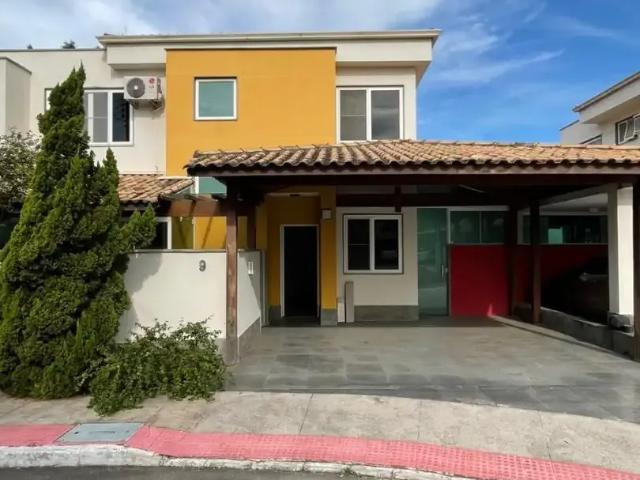 Casa / Sobrado em Condomínio para Venda em Serra/ES Parque Residencial Laranjeiras 4 Quartos