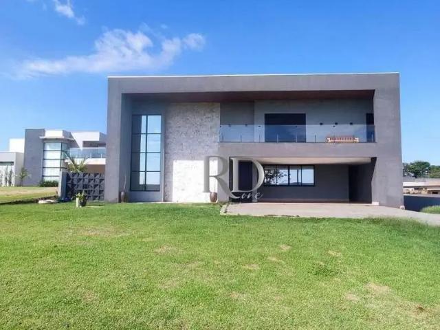Casa / Sobrado em Condomínio para Venda em Sertanópolis/PR Centro 4 Quartos