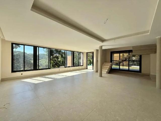 Casa / Sobrado em Condomínio para Venda em Simão Pereira/MG Fazendinhas de Simão Pereira 4 Quartos