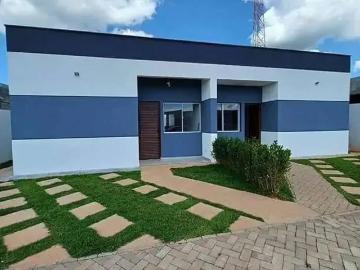 Casa / Sobrado em Condomínio para Venda em Socorro/SP Centro 2 Quartos
