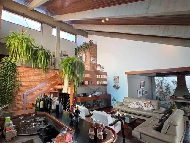 Casa / Sobrado em Condomínio para Venda em Sorocaba/SP Além Ponte 5 Quartos