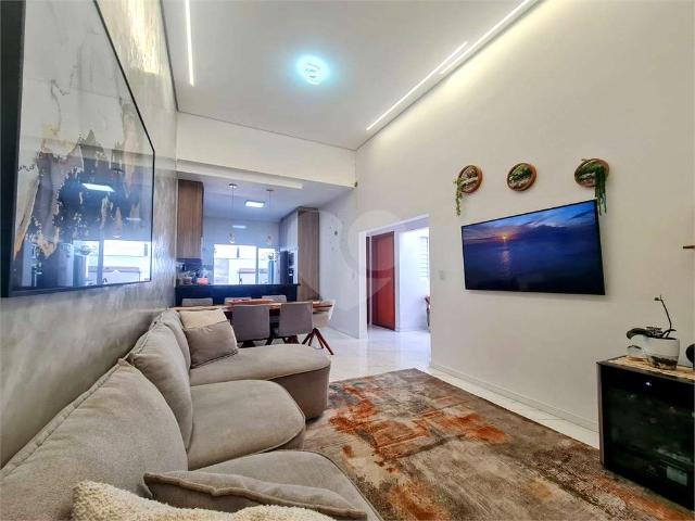 Casa / Sobrado em Condomínio para Venda em Sorocaba/SP Horto Florestal 3 Quartos