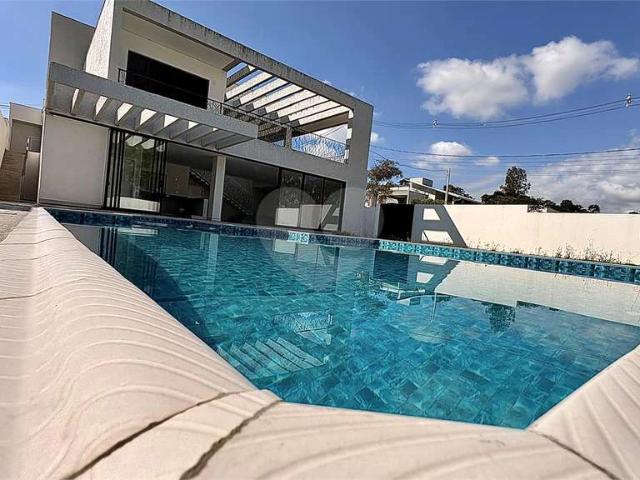 Casa / Sobrado em Condomínio para Venda em Sorocaba/SP Jardim Novo Mundo 3 Quartos