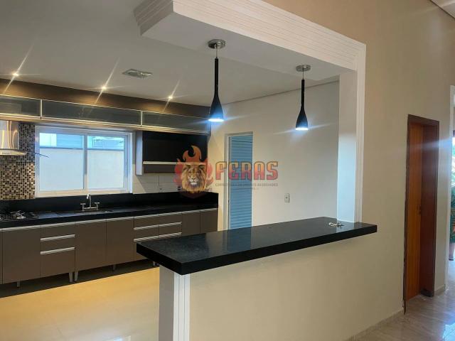 Casa / Sobrado em Condomínio para Venda em Sorocaba/SP Jardim Gramados de Sorocaba 3 Quartos