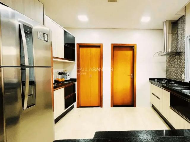 Casa / Sobrado em Condomínio para Venda em Sorocaba/SP Jardim Gramados de Sorocaba 4 Quartos