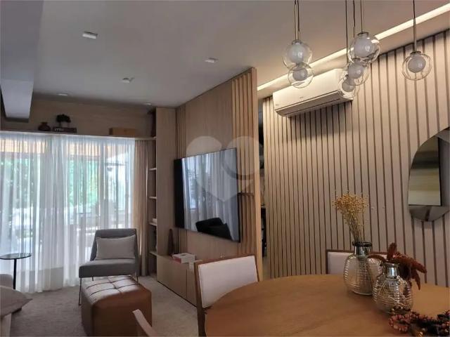 Casa / Sobrado em Condomínio para Venda em Sorocaba/SP Jardim Piratininga 3 Quartos