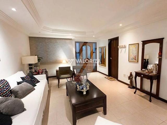 Casa / Sobrado em Condomínio para Venda em Sorocaba/SP Jardim Village Saint Claire 5 Quartos