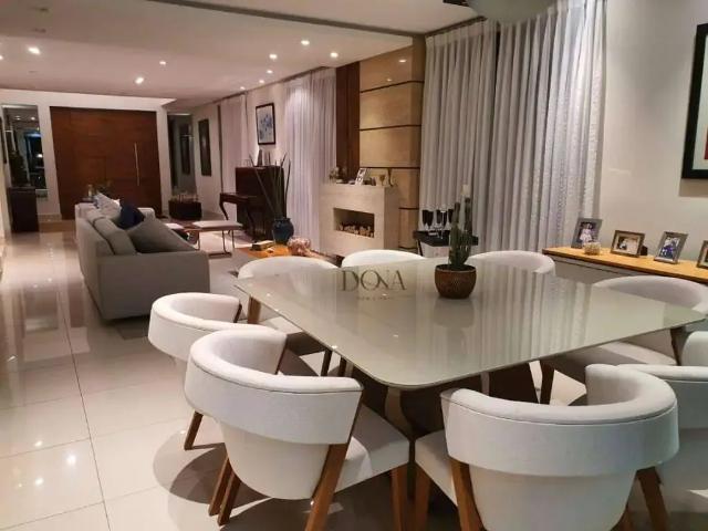 Casa / Sobrado em Condomínio para Venda em Sorocaba/SP Parque Campolim 4 Quartos