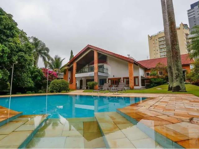 Casa / Sobrado em Condomínio para Venda em Sorocaba/SP Parque Campolim 7 Quartos