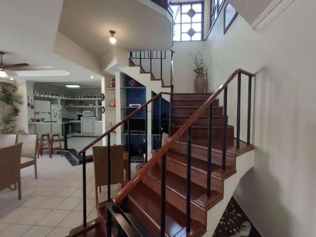 Casa / Sobrado em Condomínio para Venda em Sorocaba/SP Rancho Dirce 5 Quartos