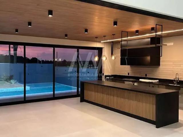 Casa / Sobrado em Condomínio para Venda em Sorocaba/SP Residencial Saint Patrick 4 Quartos